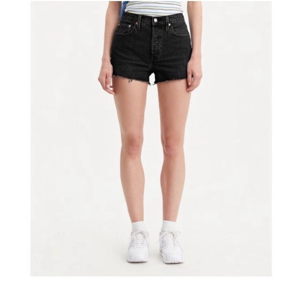 NWT Levi’s 501 Jean Shorts Ripped High Rise Button Fly Inseam New size 29 - Picture 1 of 11
